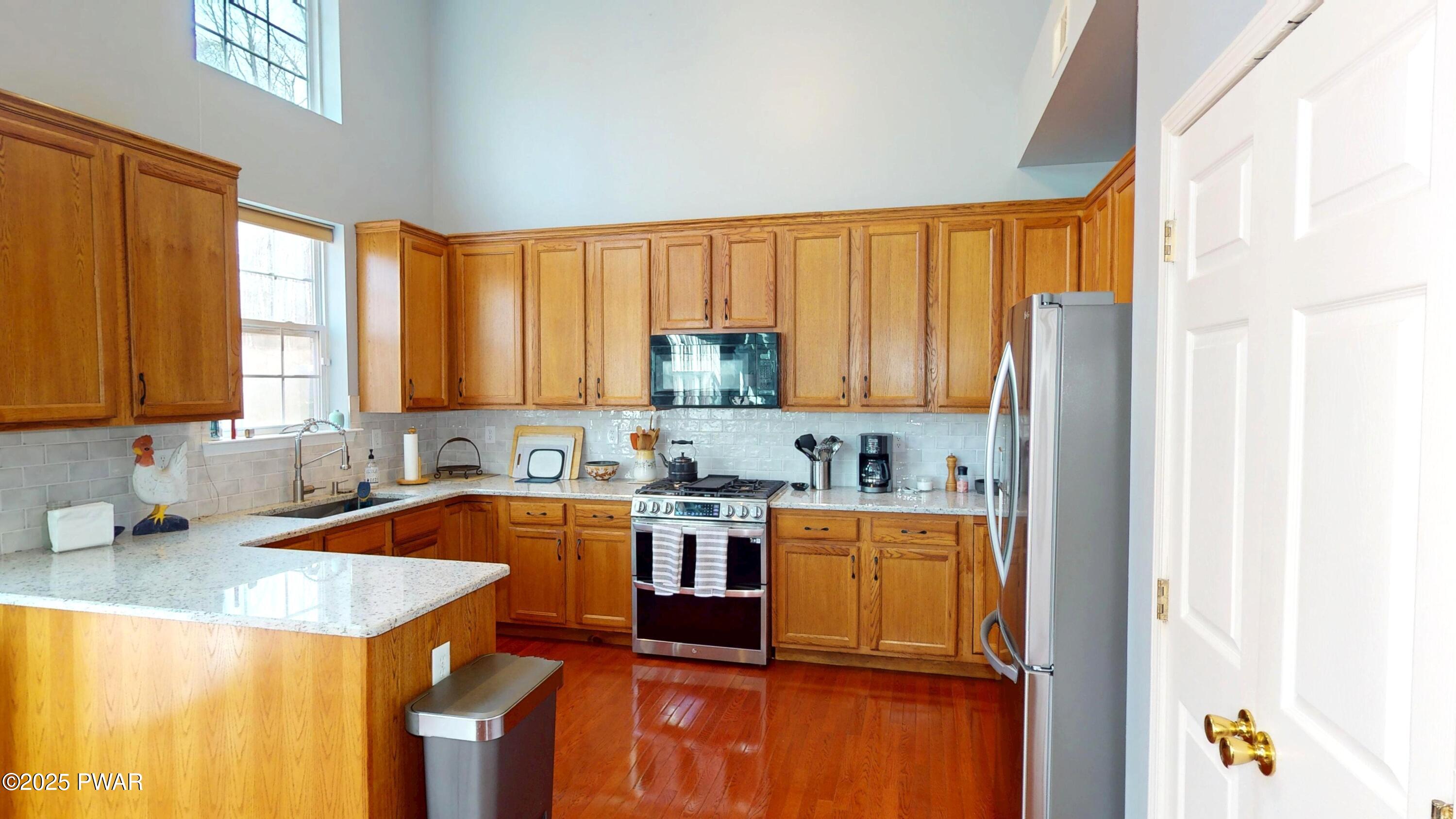 504 St Ives Court, Bushkill, Pennsylvania image 9