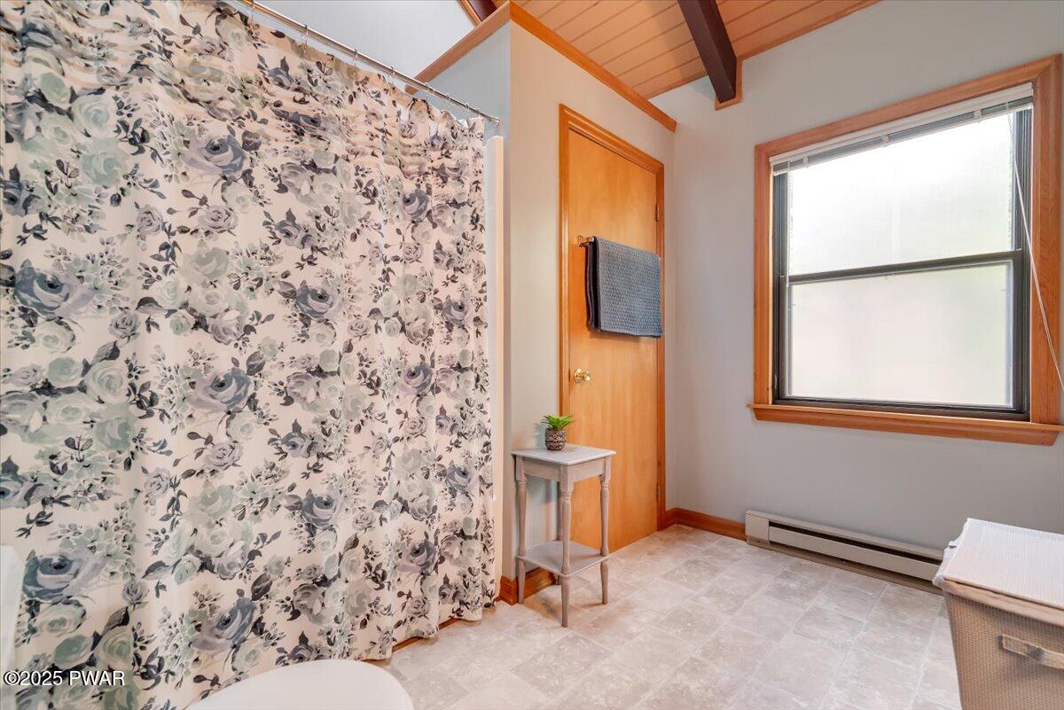 343 W Shore Drive, Hawley, Pennsylvania image 23
