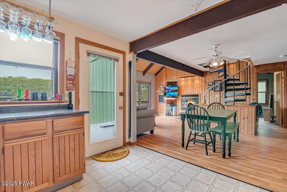343 W Shore Drive, Hawley, Pennsylvania image 12