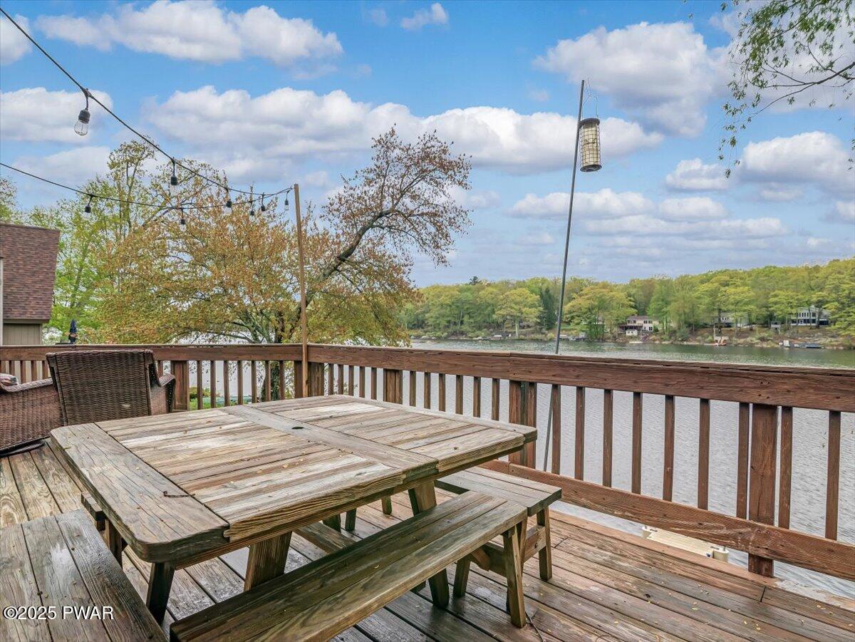 343 W Shore Drive, Hawley, Pennsylvania image 5