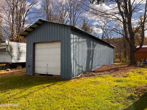 Homes For Sale - 961 Creek Drive<br/> Prompton, PA 18456