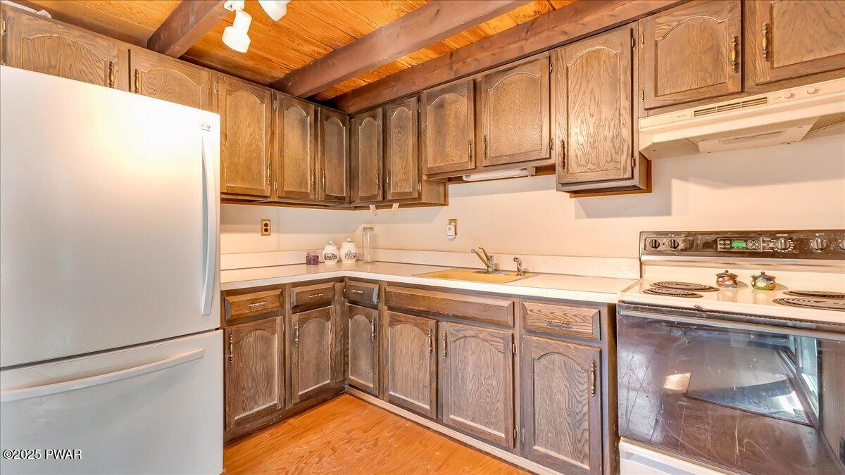 218 Paper Birch, Tafton, Pennsylvania image 15