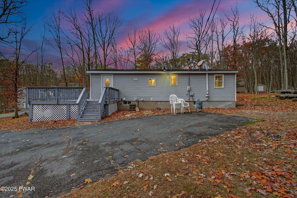 Photo of 123 Andiron Way, Lackawaxen, PA 18435 (MLS # PW253694)