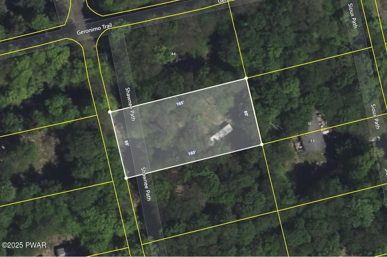 40 Shawnee Path, Gouldsboro, Pennsylvania image 1