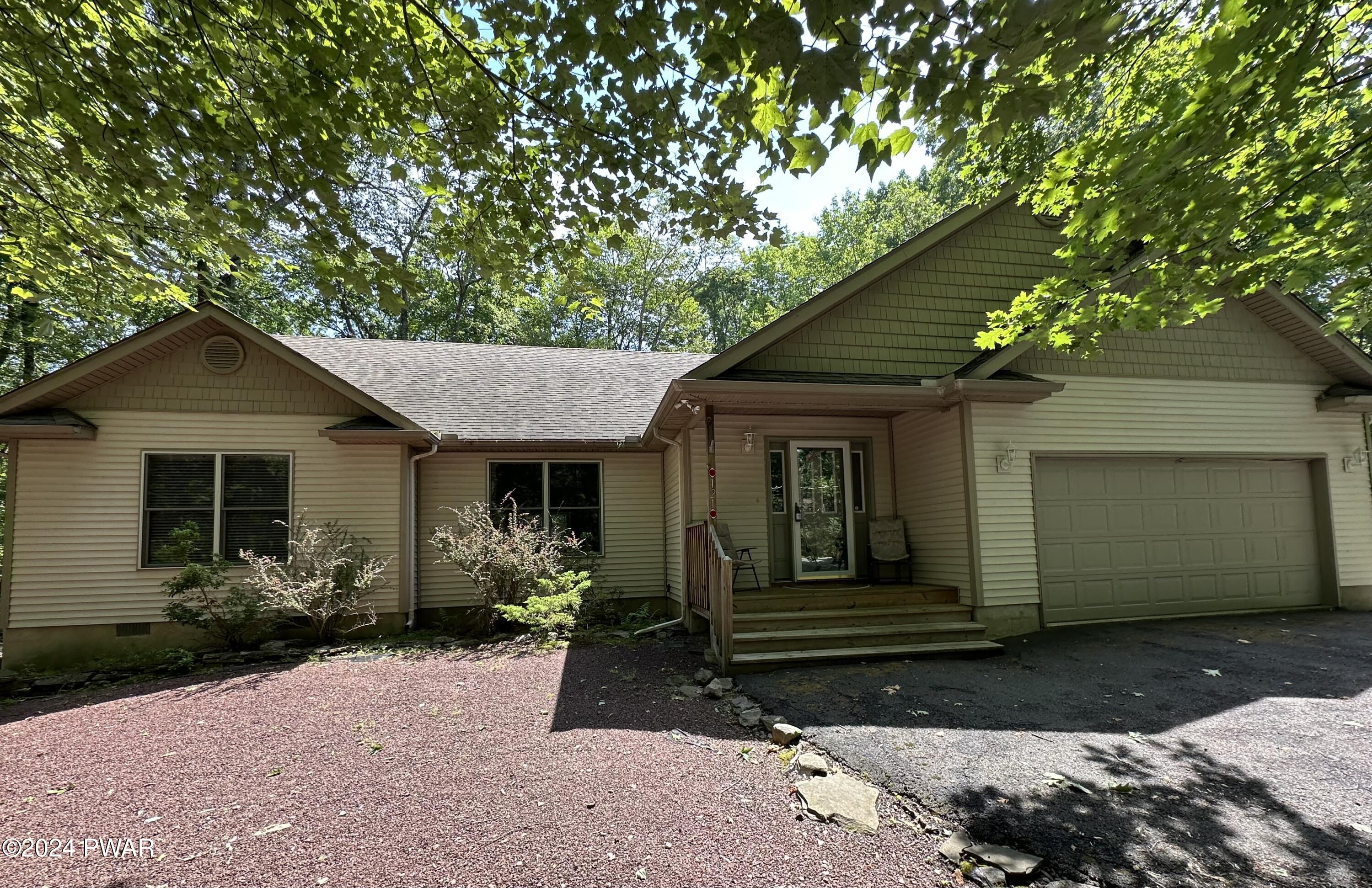 View Lords Valley, PA 18428 house