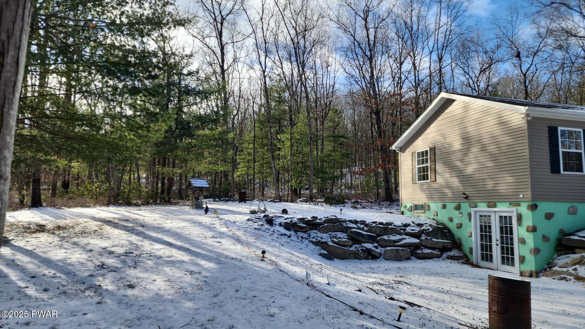 209 Neil Thompson Road, Lackawaxen, Pennsylvania image 3