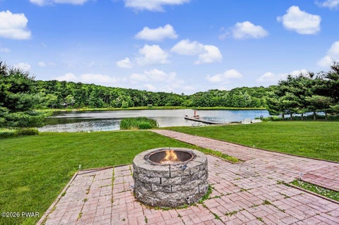 Homes For Sale - 127 High Meadow Drive<br/> Milford, PA 18337