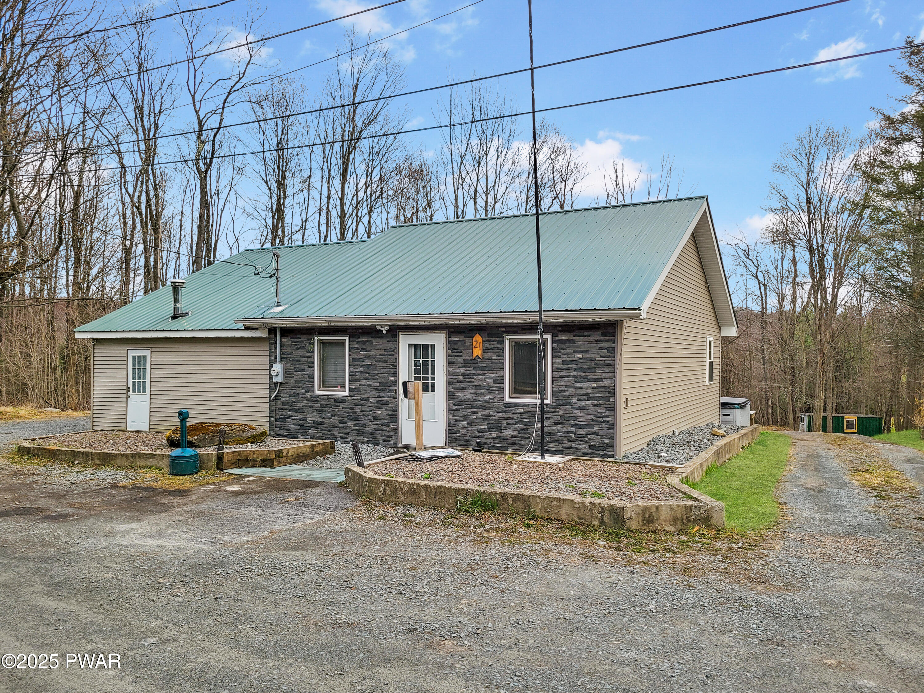 21 Maple Street, Waymart, Pennsylvania image 2