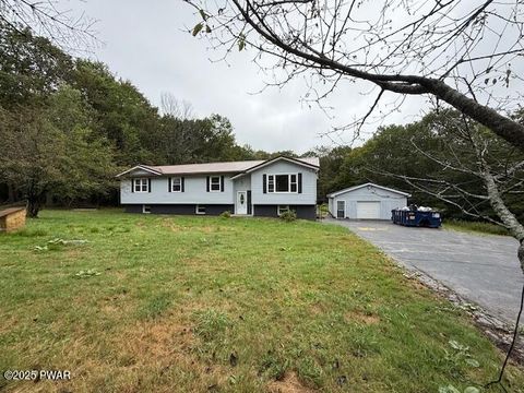 Homes For Sale - 53 Elkview #985<br/> Clifford Twp, PA 18421