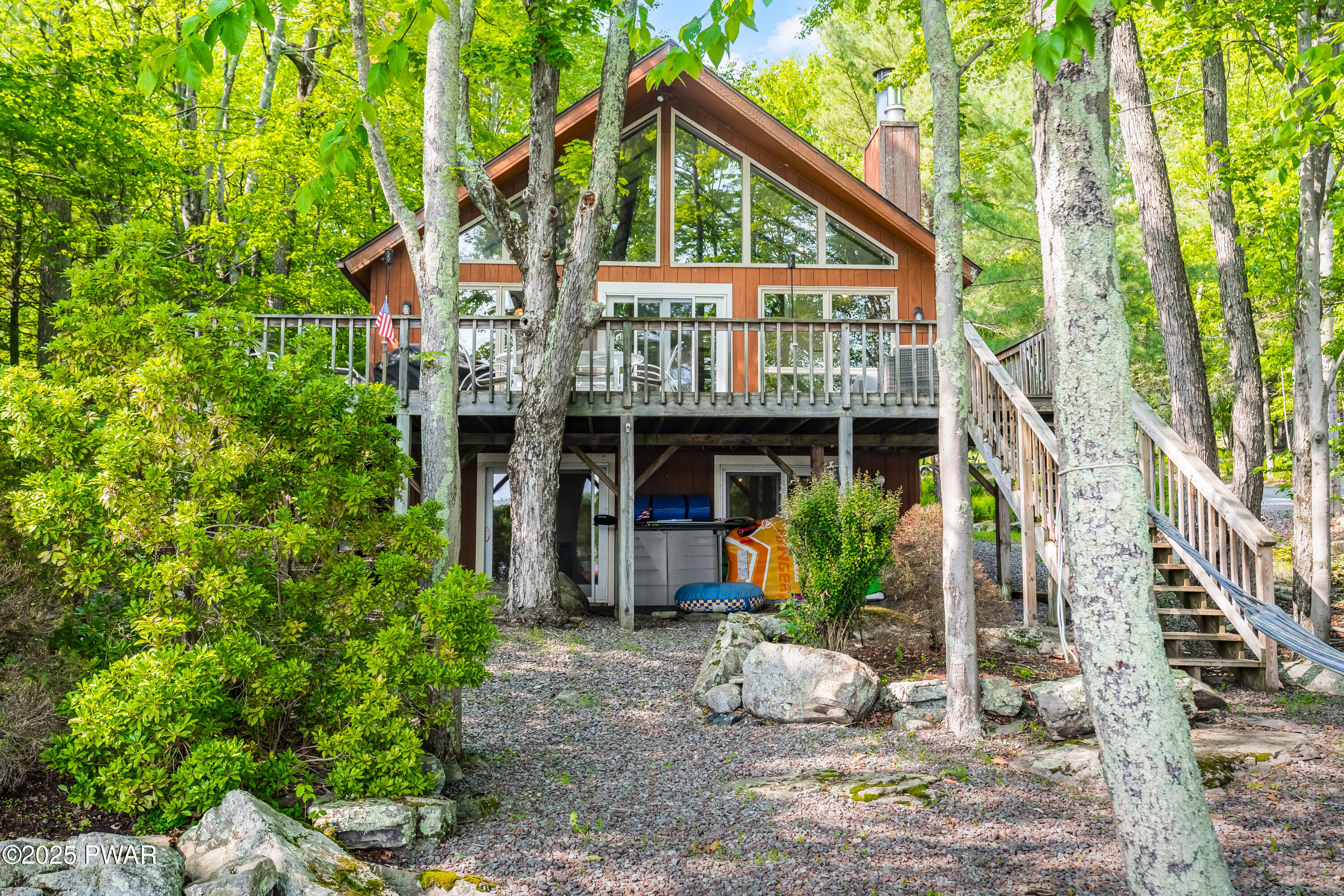 1749 Rockpoint Court, Lake Ariel, Pennsylvania image 2