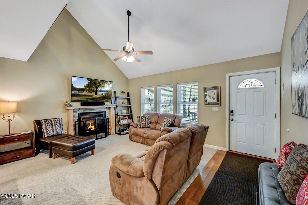 102 Oriole Place, Lackawaxen, Pennsylvania image 6