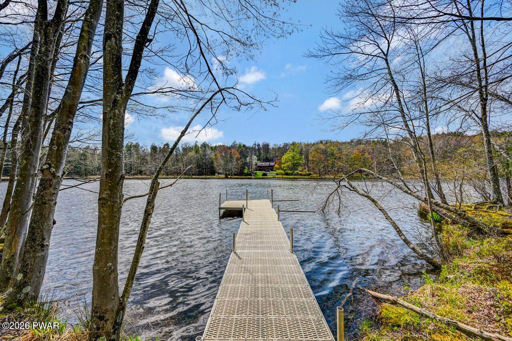 Photo of 21 Halawa Lane, Newfoundland, PA 18445 (MLS # PW261015)