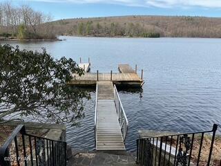 122 Waterfront Drive, Greentown, Pennsylvania image 2