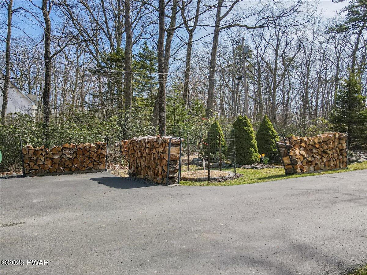 205 Flatbrook Way, Milford, Pennsylvania image 46
