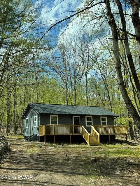 Homes For Rent - 117 Andiron Way<br/> Lackawaxen, PA 18435