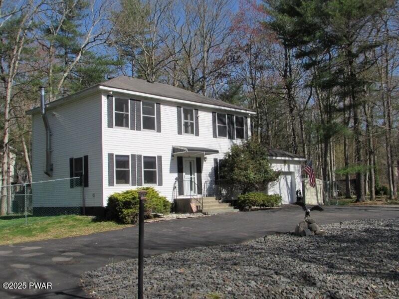 102 Yvonne Court, Dingmans Ferry, Pennsylvania image 2