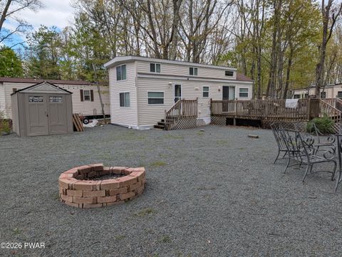 Mobile Home For Sale - 176 Aztec Drive Drive #LOT 4042<br/> Shohola, PA 18458