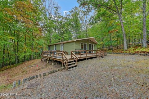 Photo of 113 Turkey Circle, Lackawaxen, PA 18435 (MLS # PW253209)