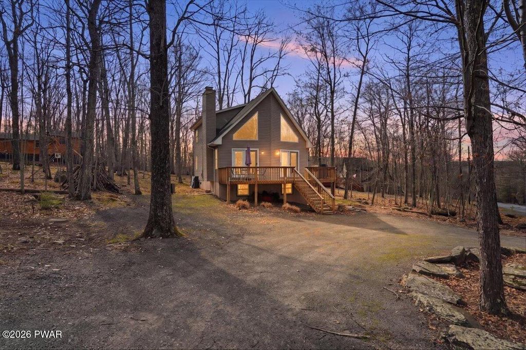 Photo of 109 Robin Way, Lackawaxen, PA 18435 (MLS # PW261190)