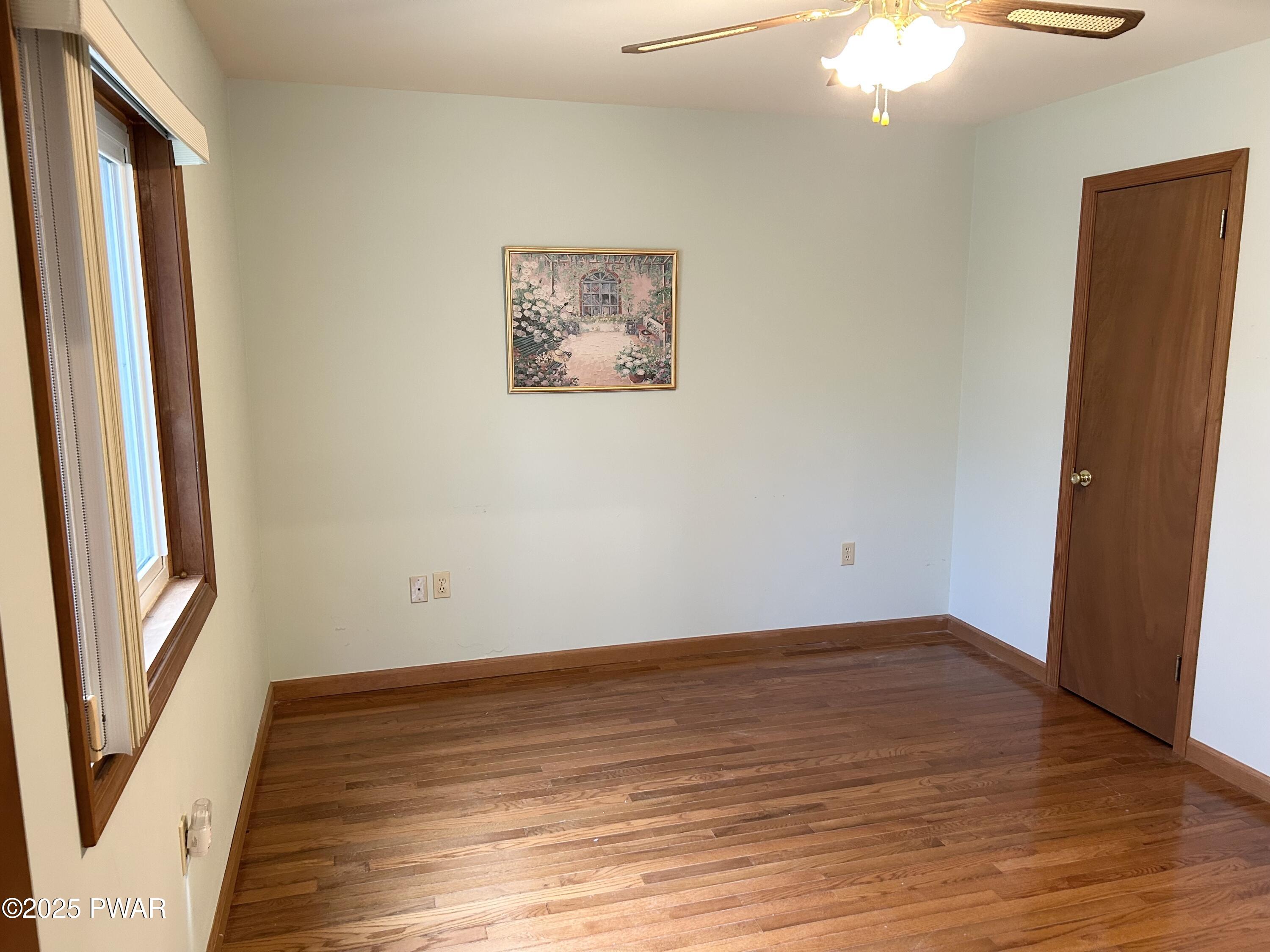 1050 Green Valley Cir Cir, Lake Ariel, Pennsylvania image 18