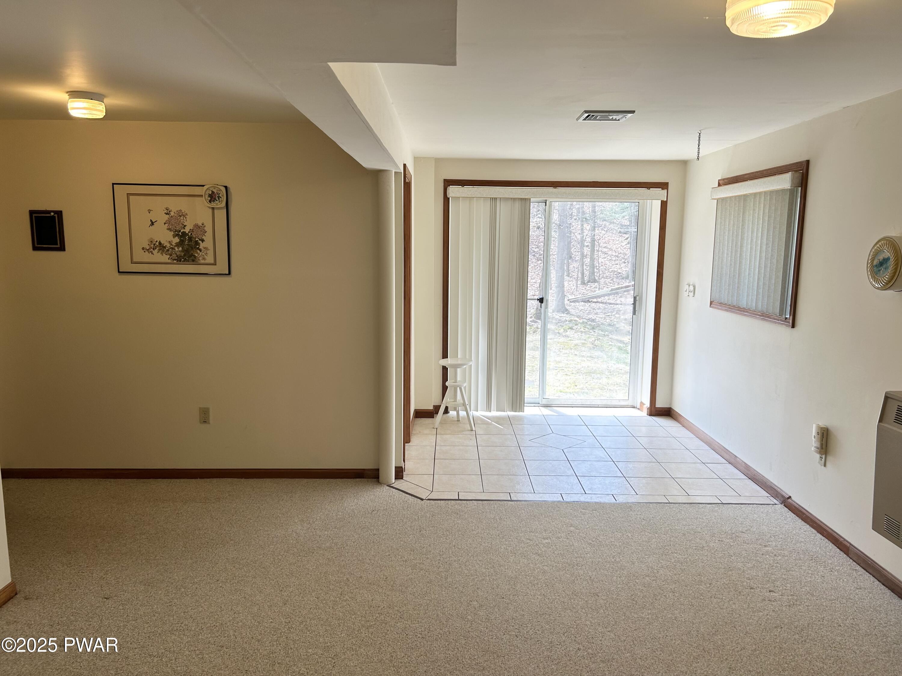 1050 Green Valley Cir Cir, Lake Ariel, Pennsylvania image 31