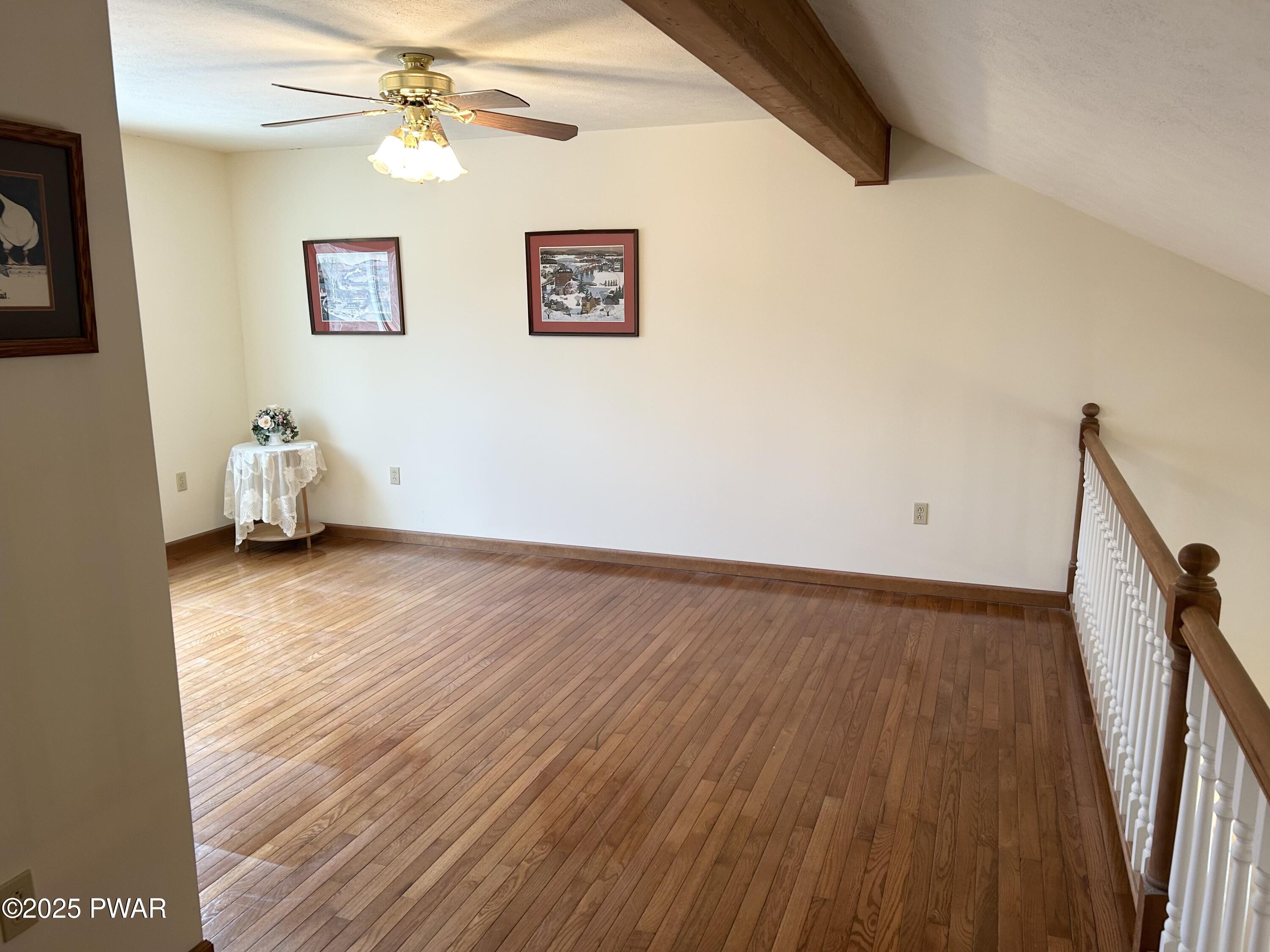 1050 Green Valley Cir Cir, Lake Ariel, Pennsylvania image 25