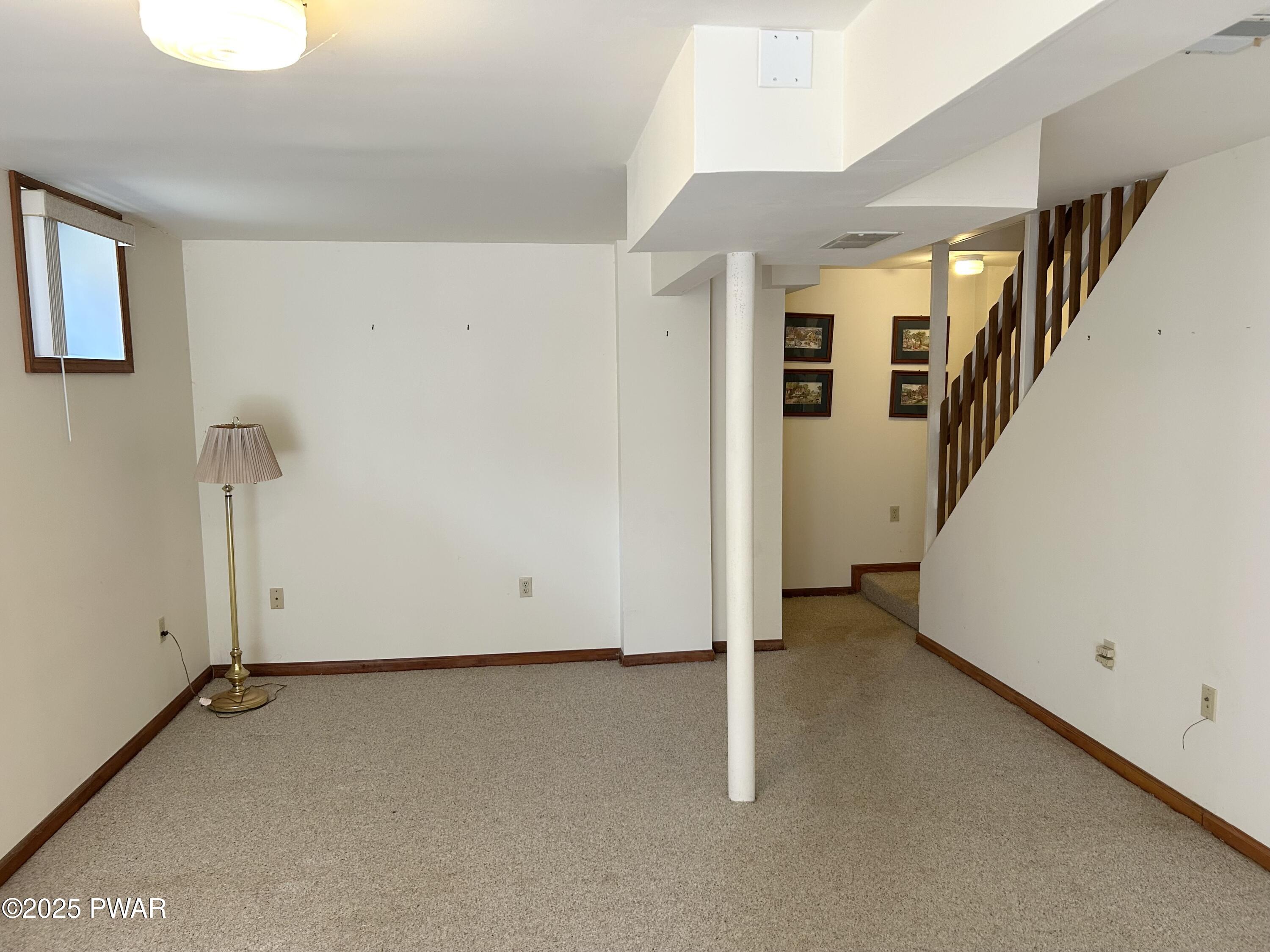 1050 Green Valley Cir Cir, Lake Ariel, Pennsylvania image 32