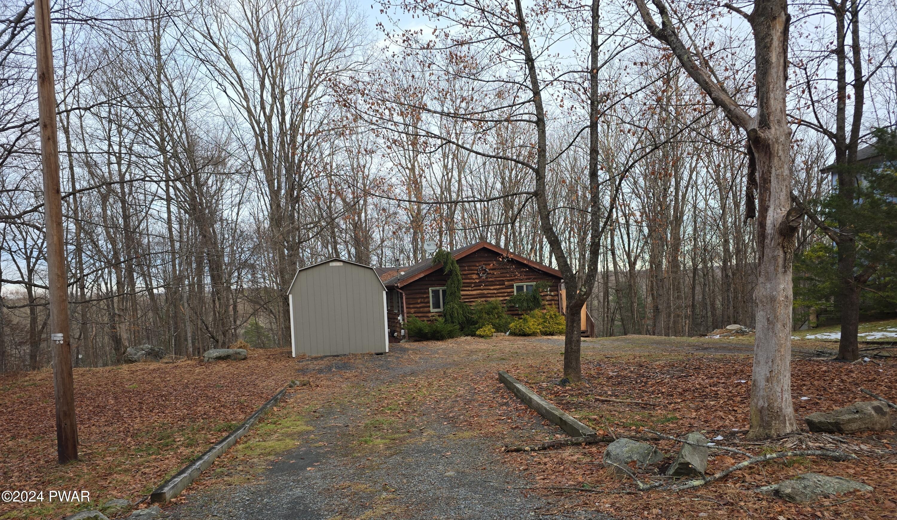 26 Forest Court, Lake Ariel, Pennsylvania image 1