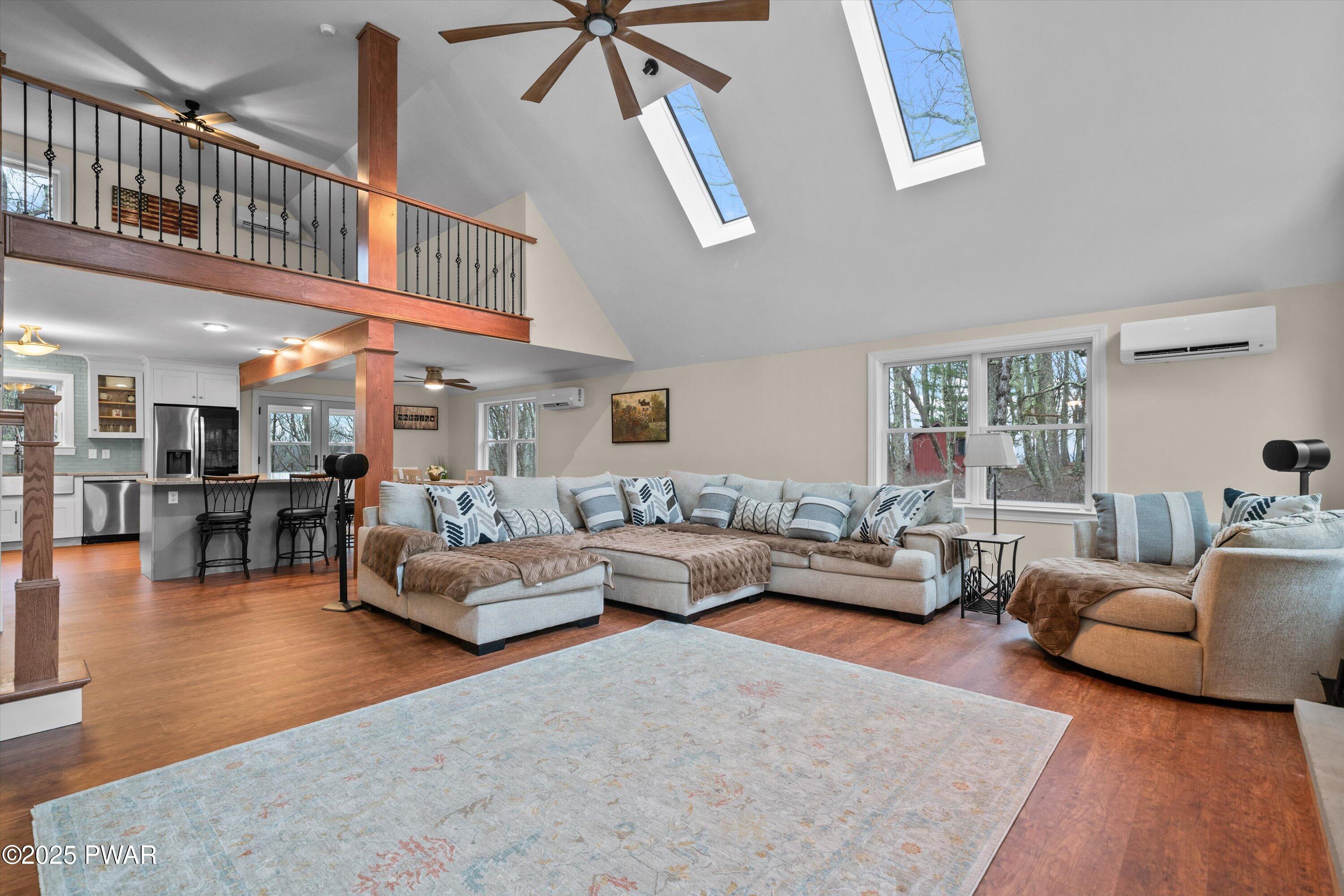 Lords Valley, Pennsylvania 18428, United States, 4 Bedrooms Bedrooms, ,3 BathroomsBathrooms,Residential,Pending,108178