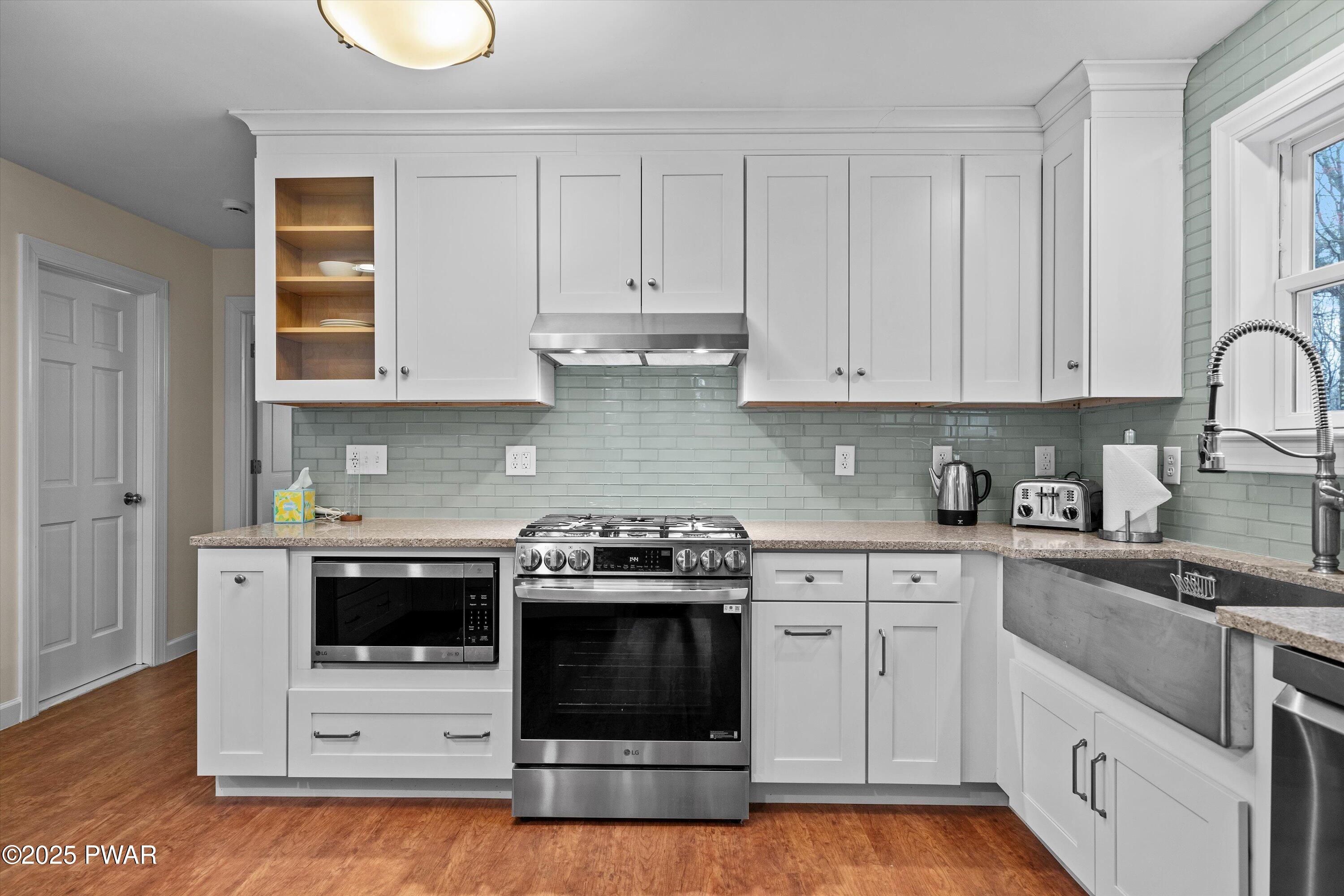 Lords Valley, Pennsylvania 18428, United States, 4 Bedrooms Bedrooms, ,3 BathroomsBathrooms,Residential,Pending,108178