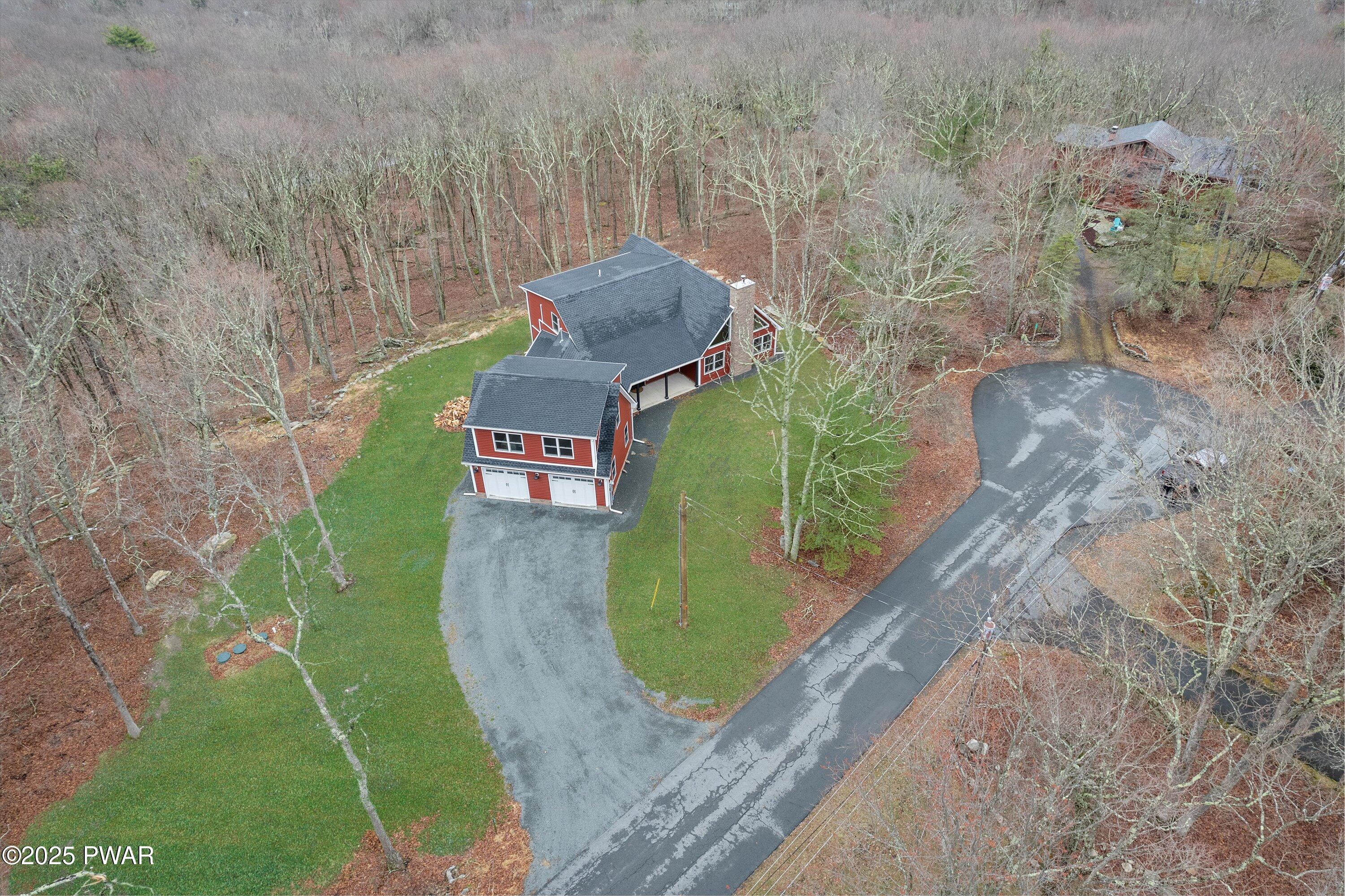 Lords Valley, Pennsylvania 18428, United States, 4 Bedrooms Bedrooms, ,3 BathroomsBathrooms,Residential,Pending,108178