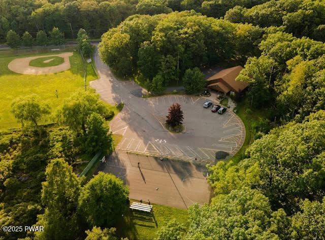 Lords Valley, Pennsylvania 18428, United States, 4 Bedrooms Bedrooms, ,3 BathroomsBathrooms,Residential,Pending,108178