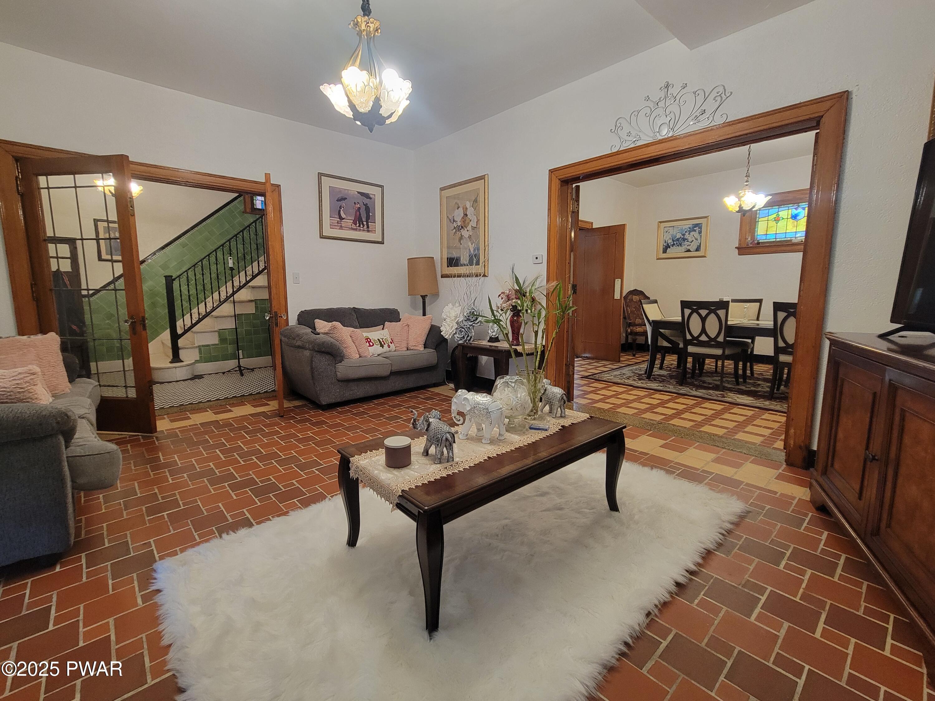 1237 S Main Street, Old Forge, Pennsylvania image 6