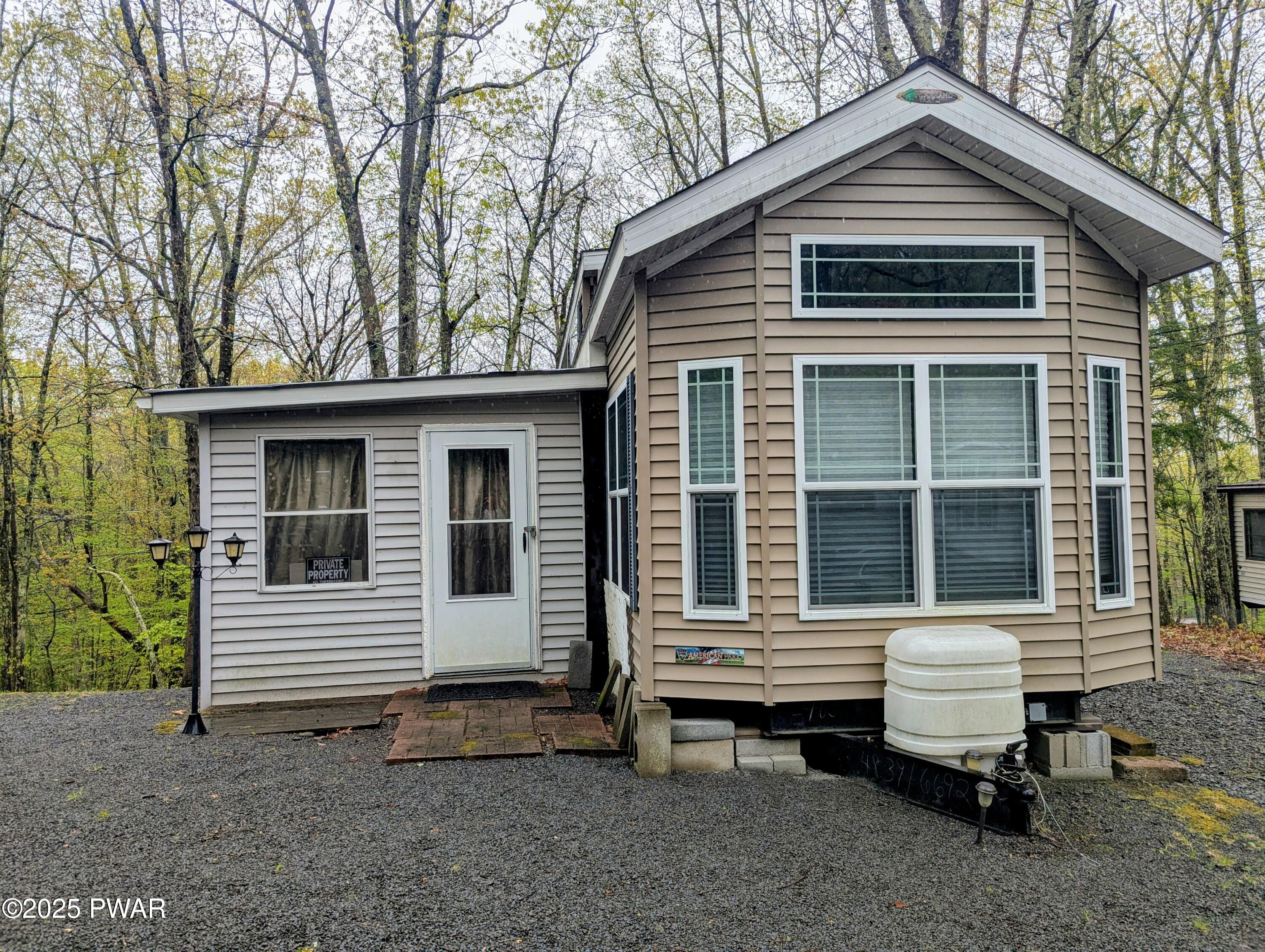313 Shohola Lane, Shohola, Pennsylvania image 1