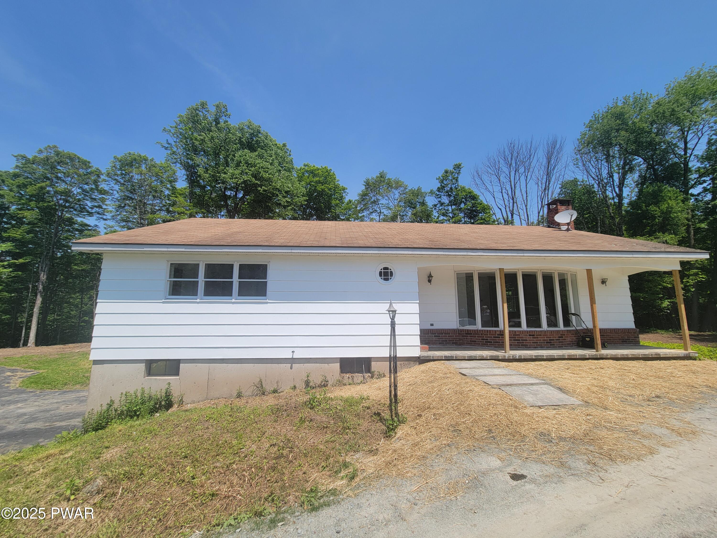 69 Como Road, Lakewood, Pennsylvania image 2