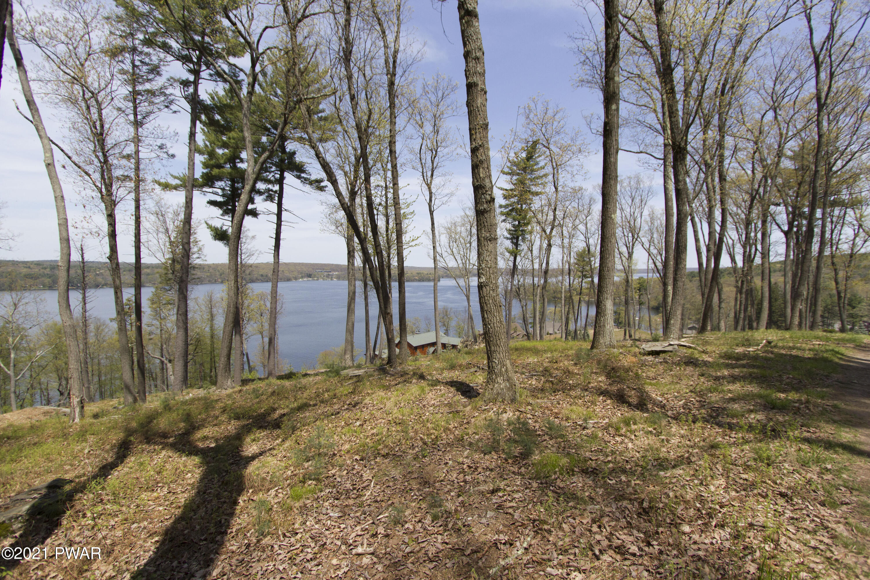 Lot 7 Nemanie Village, Paupack, Pennsylvania image 1