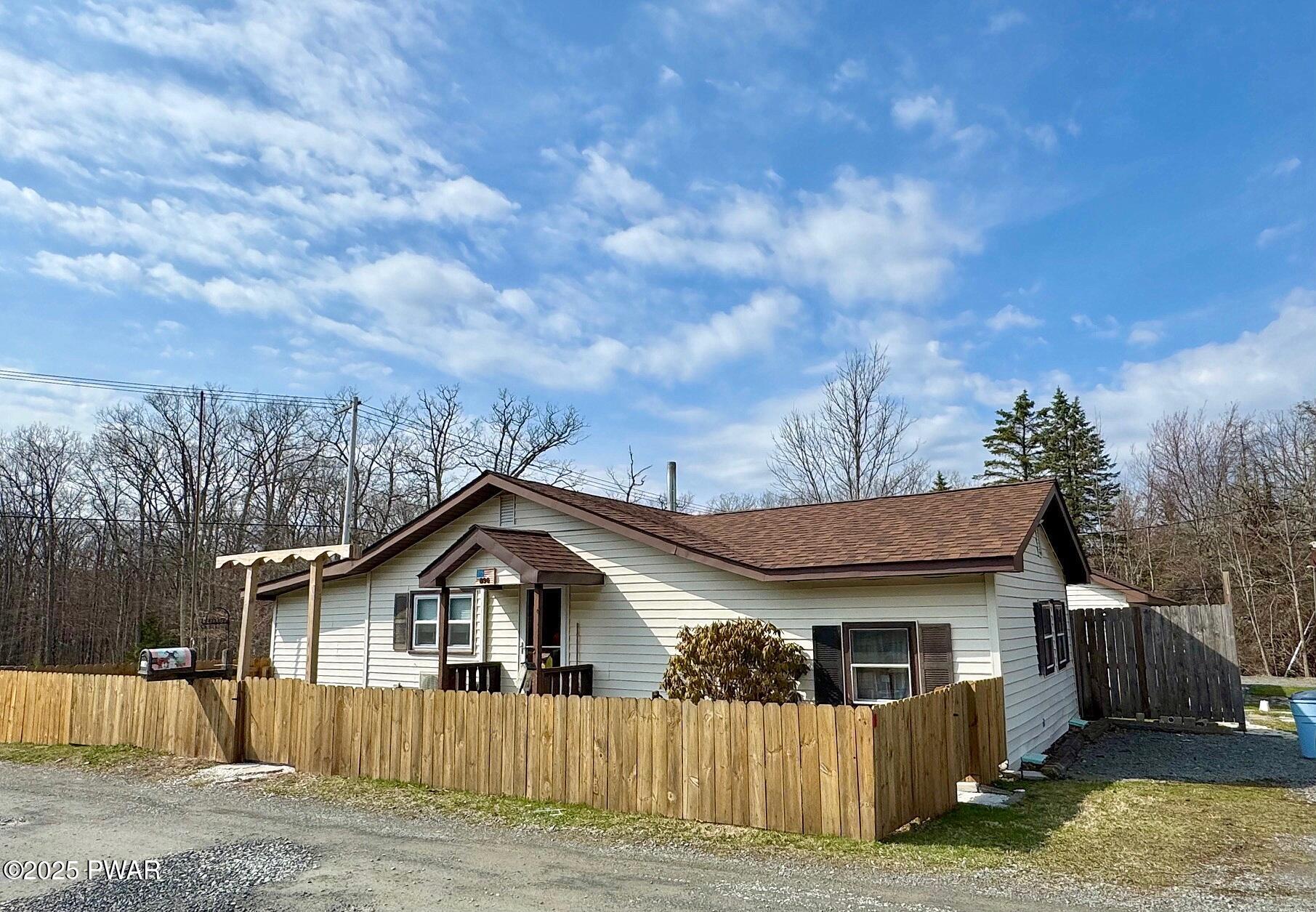 896 Rt. 390, Greentown, Pennsylvania image 49