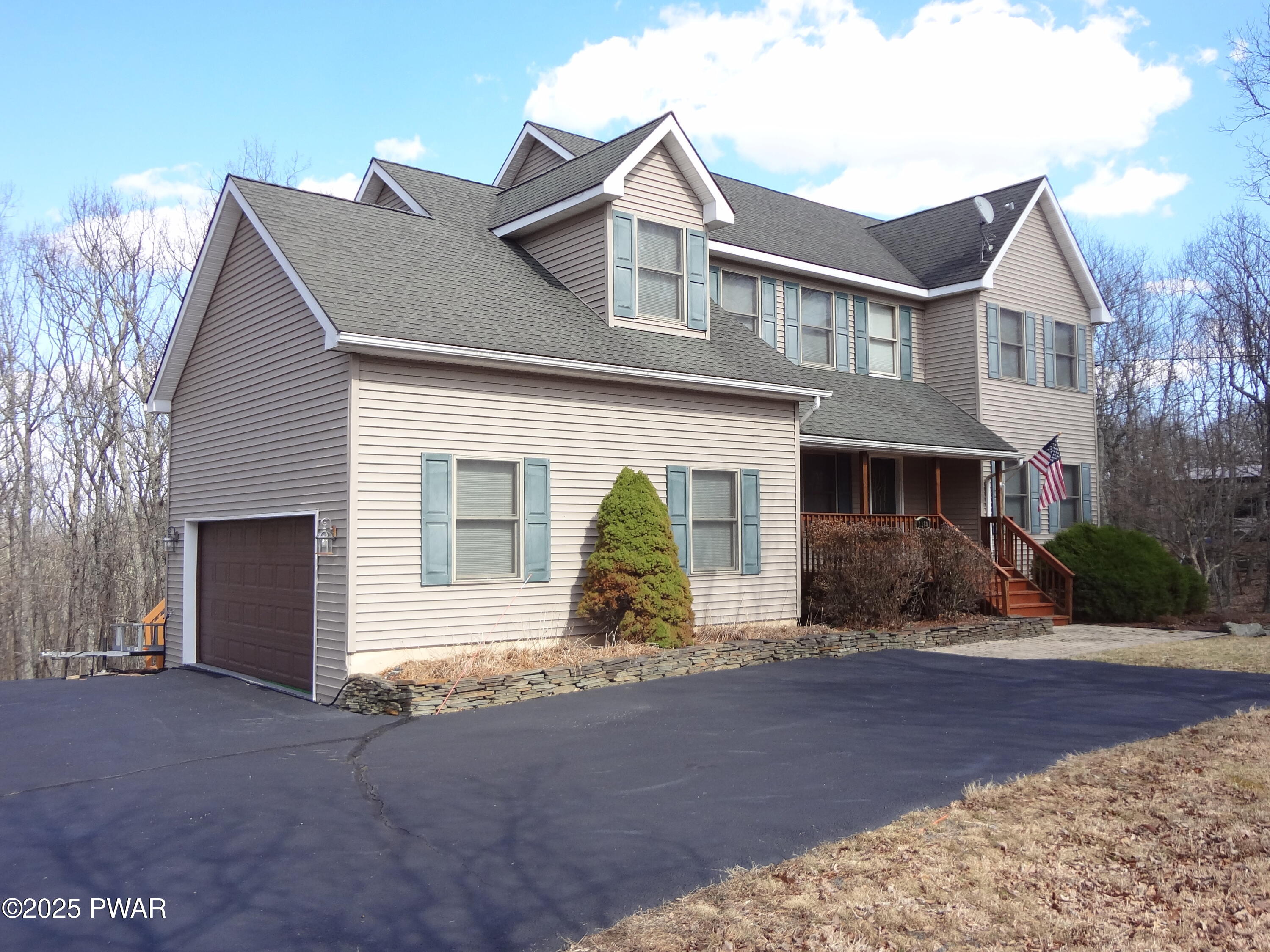 1100 Dewberry Drive, Hawley, Pennsylvania image 3