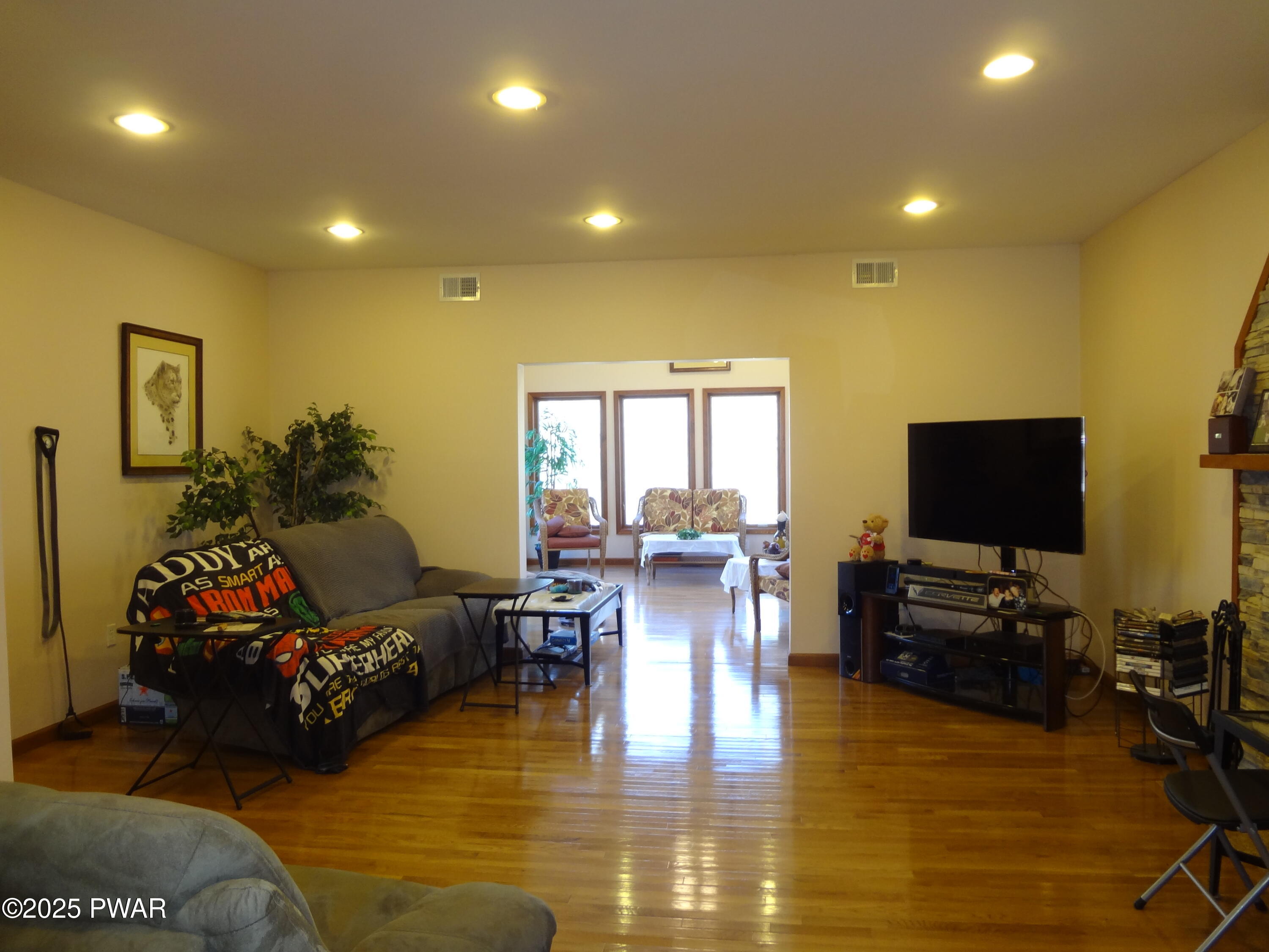 1100 Dewberry Drive, Hawley, Pennsylvania image 10