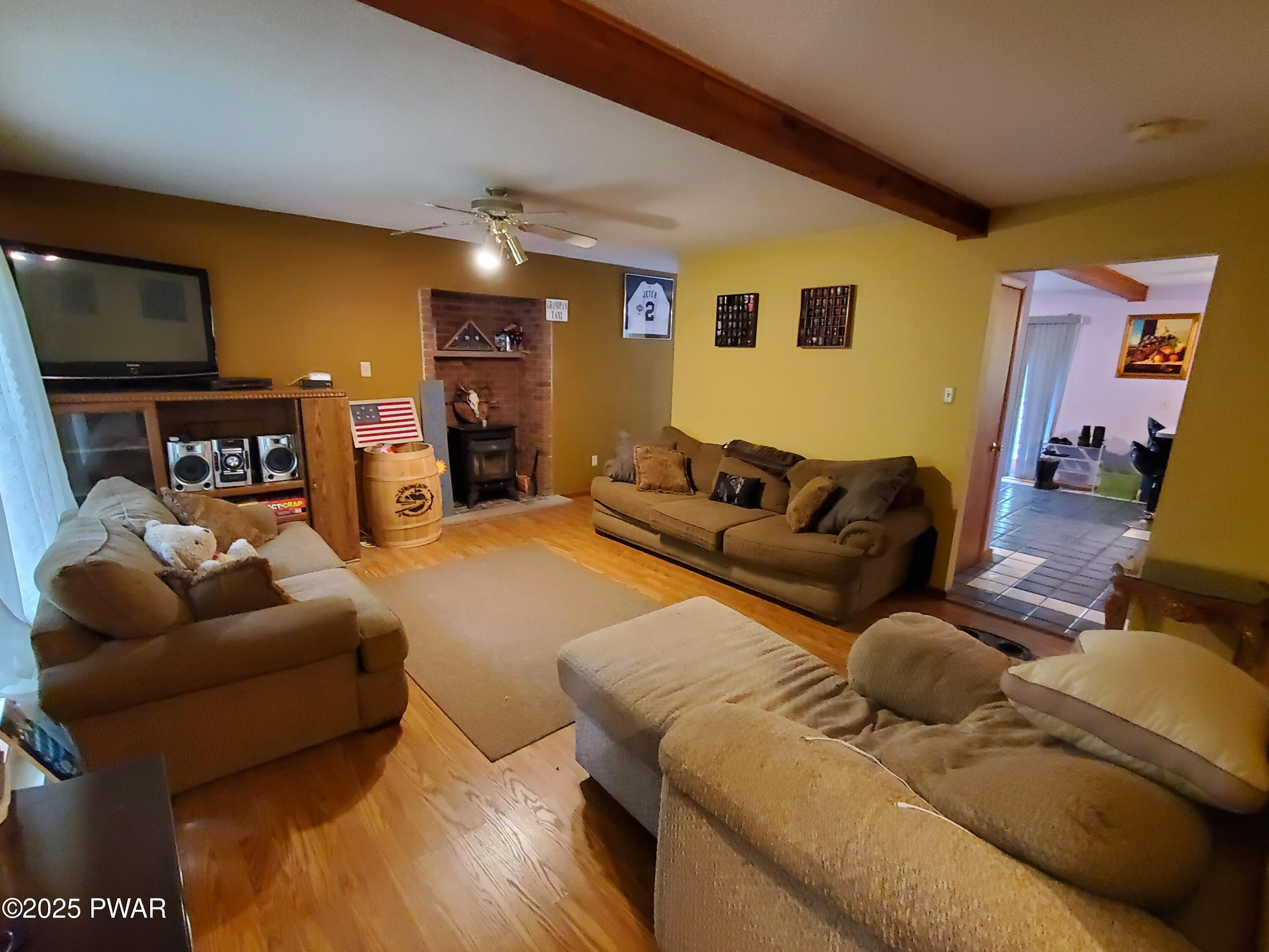 188 Forest Ridge Drive, Hawley, Pennsylvania image 4