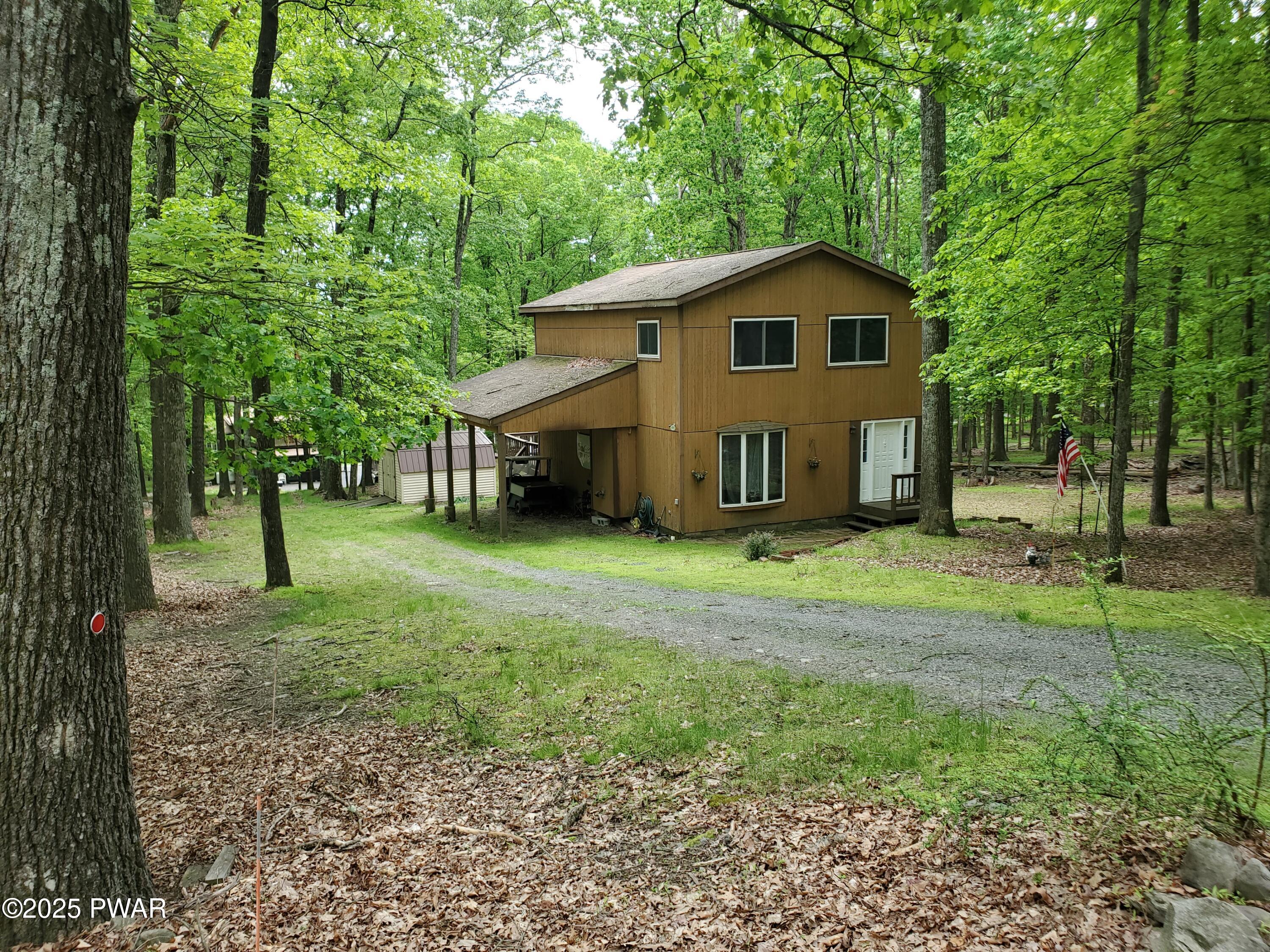 188 Forest Ridge Drive, Hawley, Pennsylvania image 1