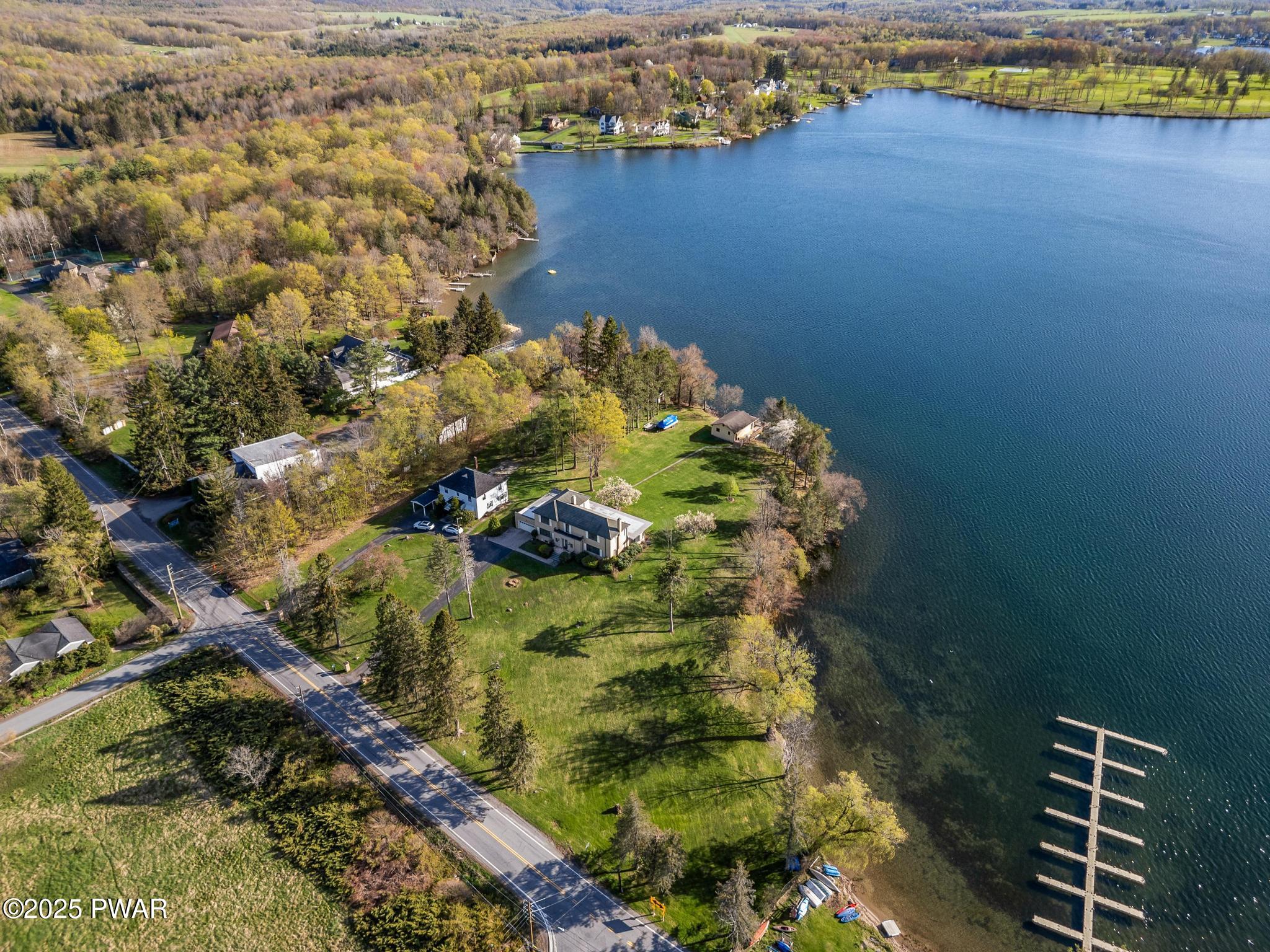 343 Crystal Lake, Carbondale, Pennsylvania image 17