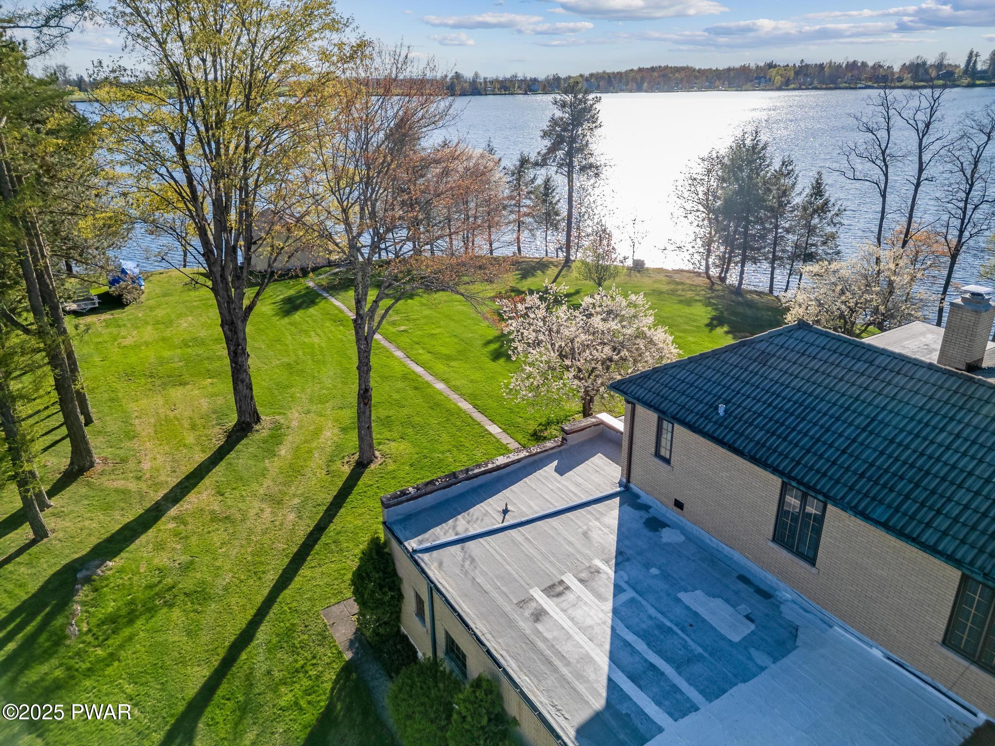 343 Crystal Lake, Carbondale, Pennsylvania image 24