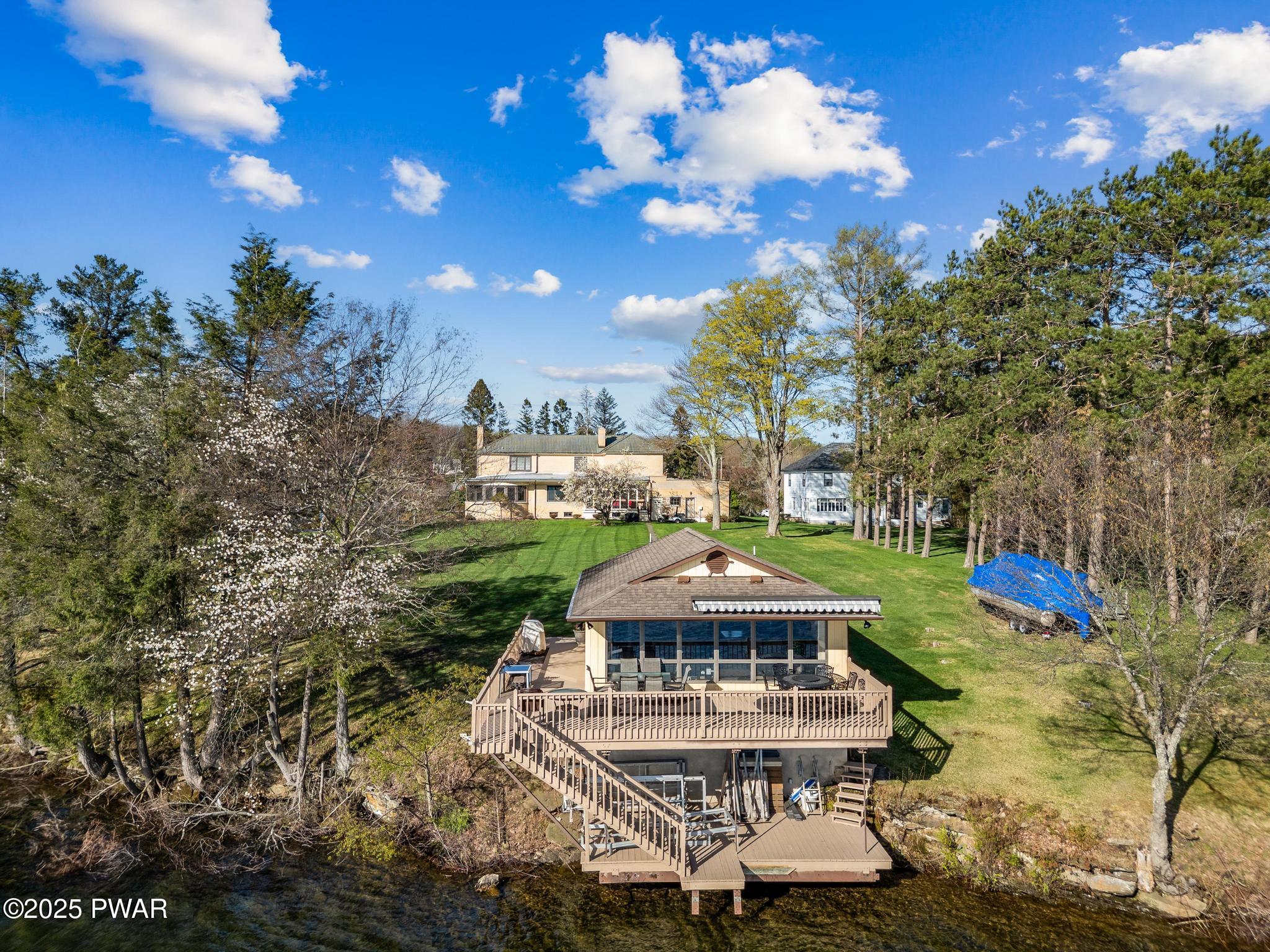343 Crystal Lake, Carbondale, Pennsylvania image 19