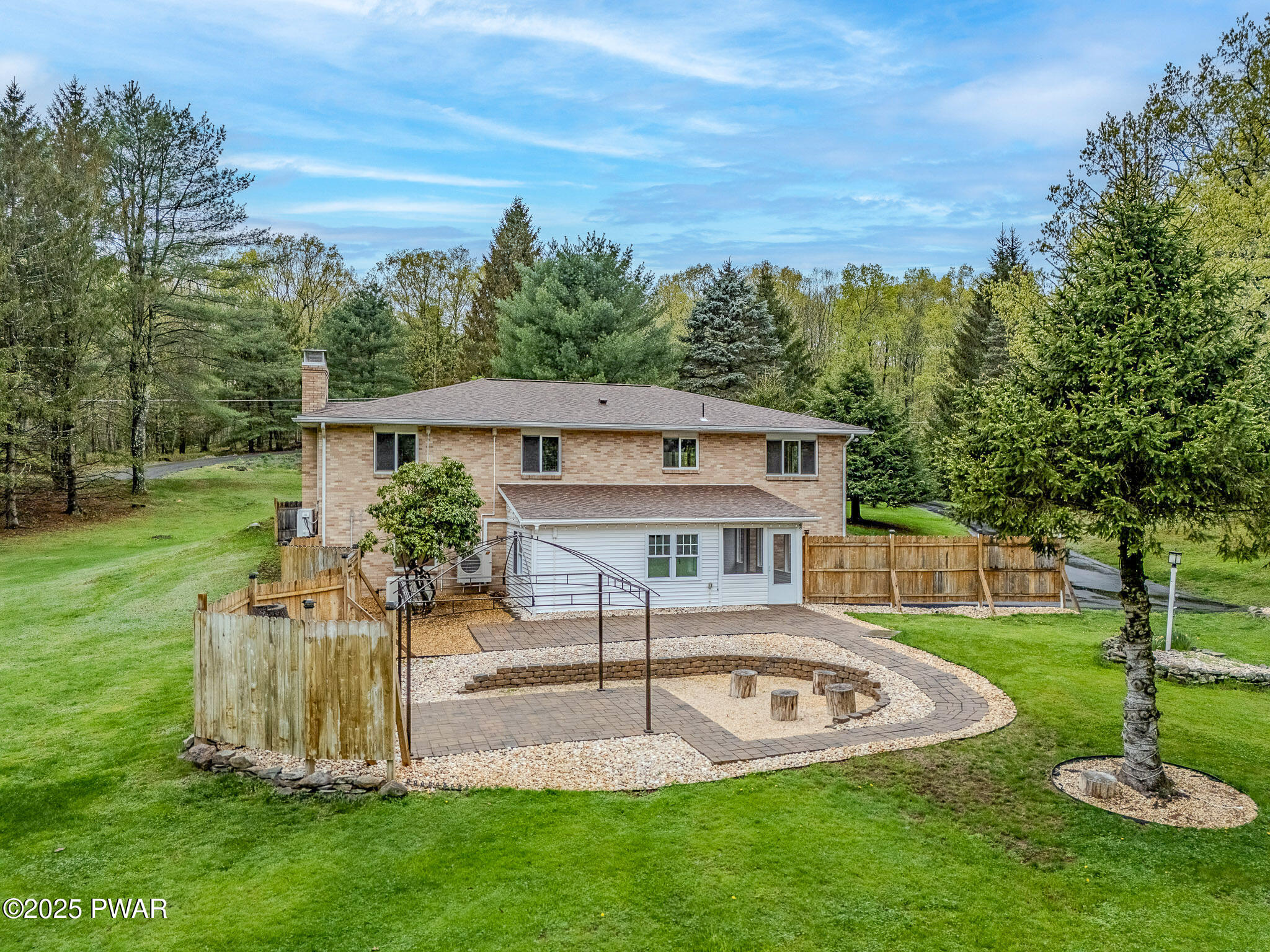 140 Rocky View Drive, Hawley, Pennsylvania image 4
