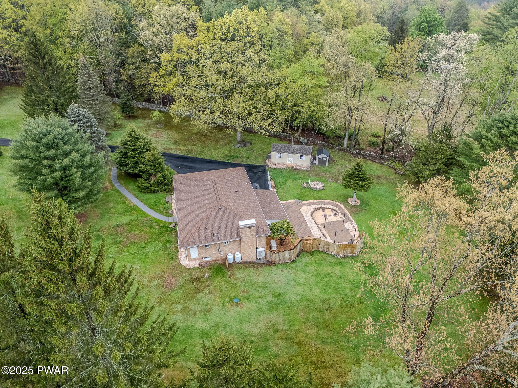 140 Rocky View Drive, Hawley, Pennsylvania image 5