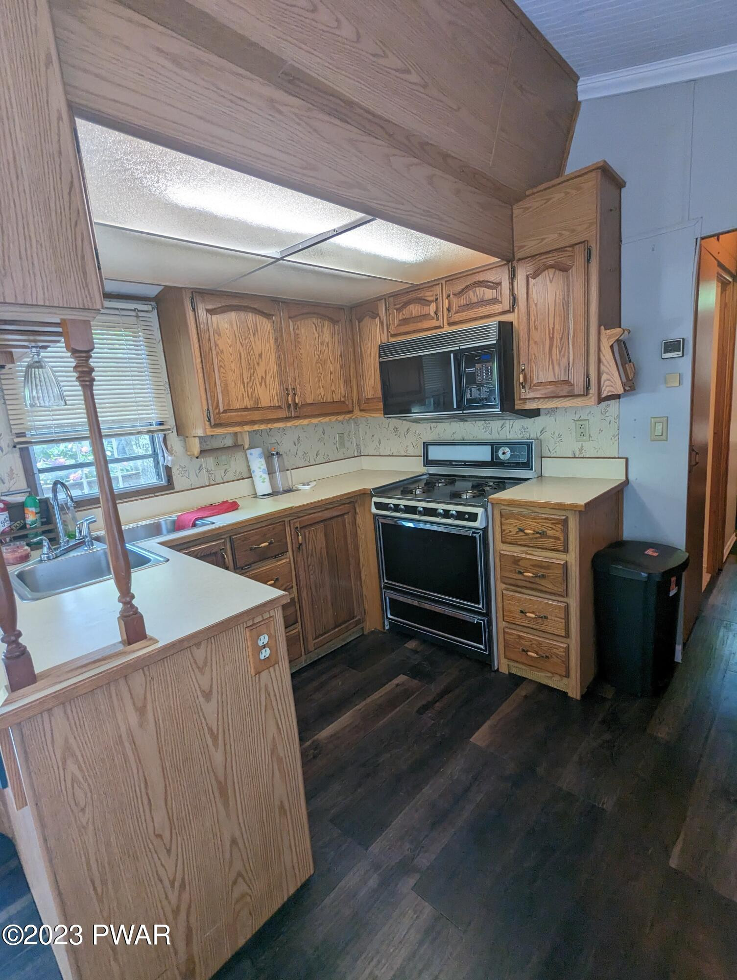 134 Crescent Drive, Milford, Pennsylvania image 11