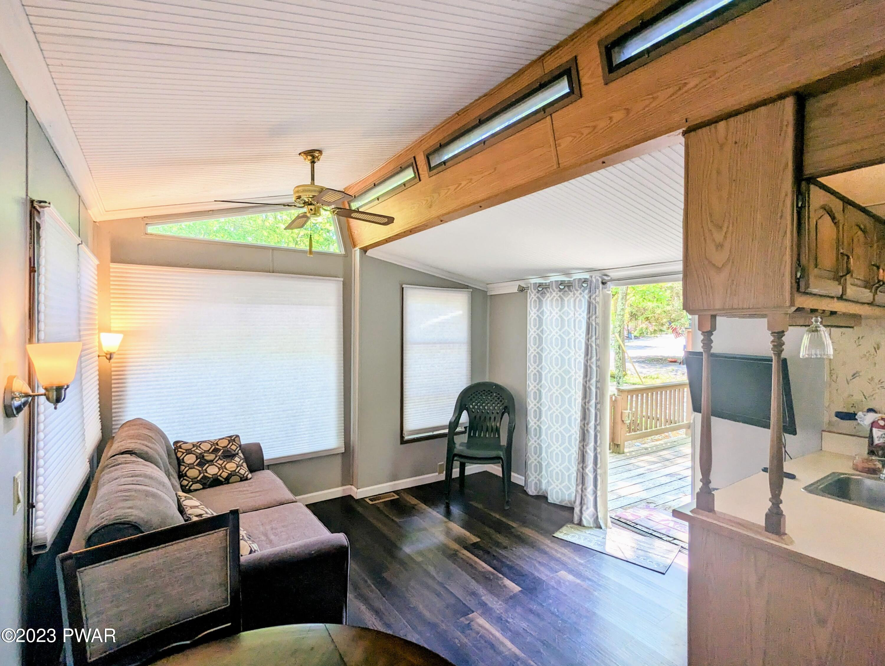 134 Crescent Drive, Milford, Pennsylvania image 10
