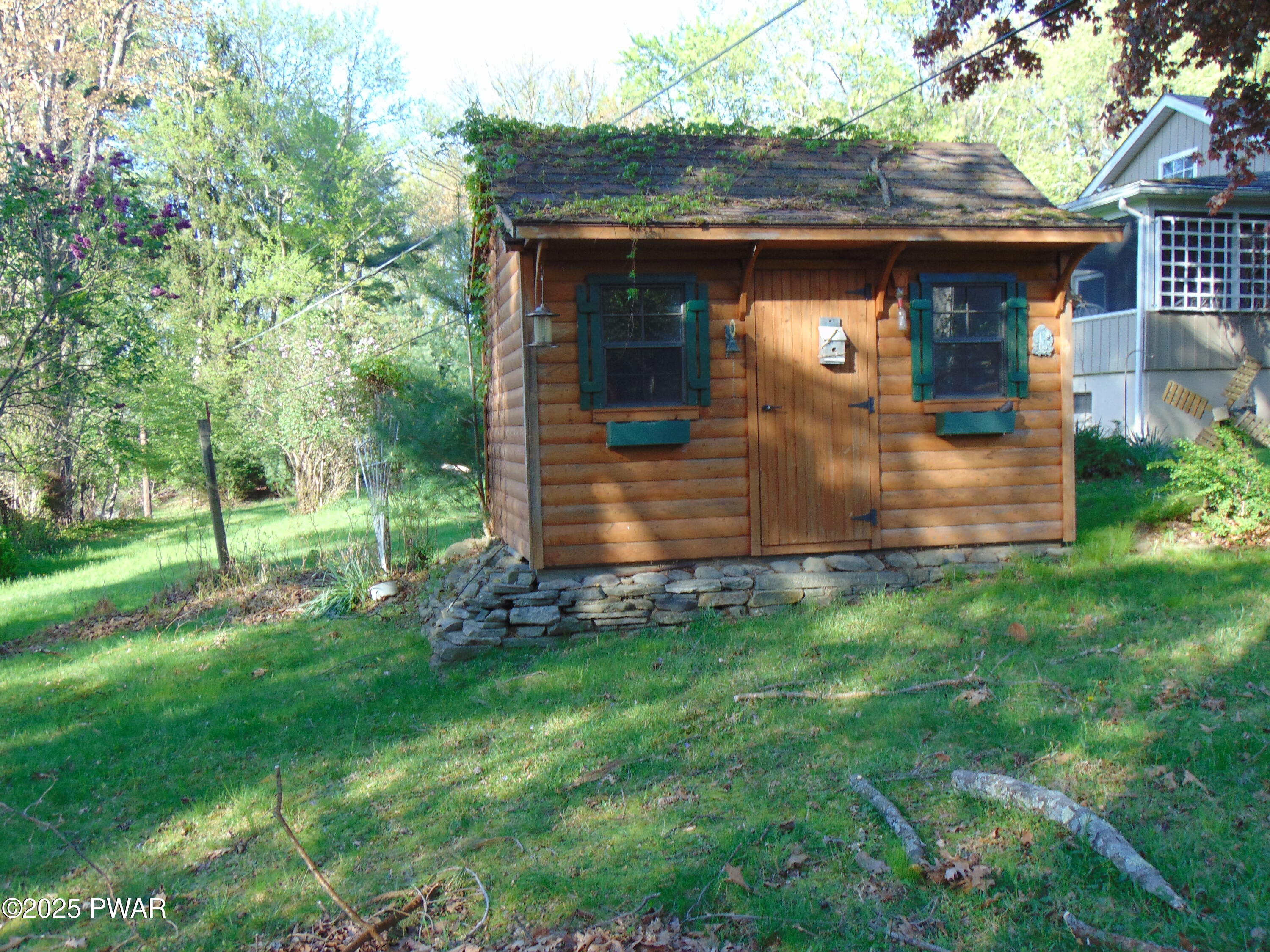 105 Leonard Lane, Paupack, Pennsylvania image 5