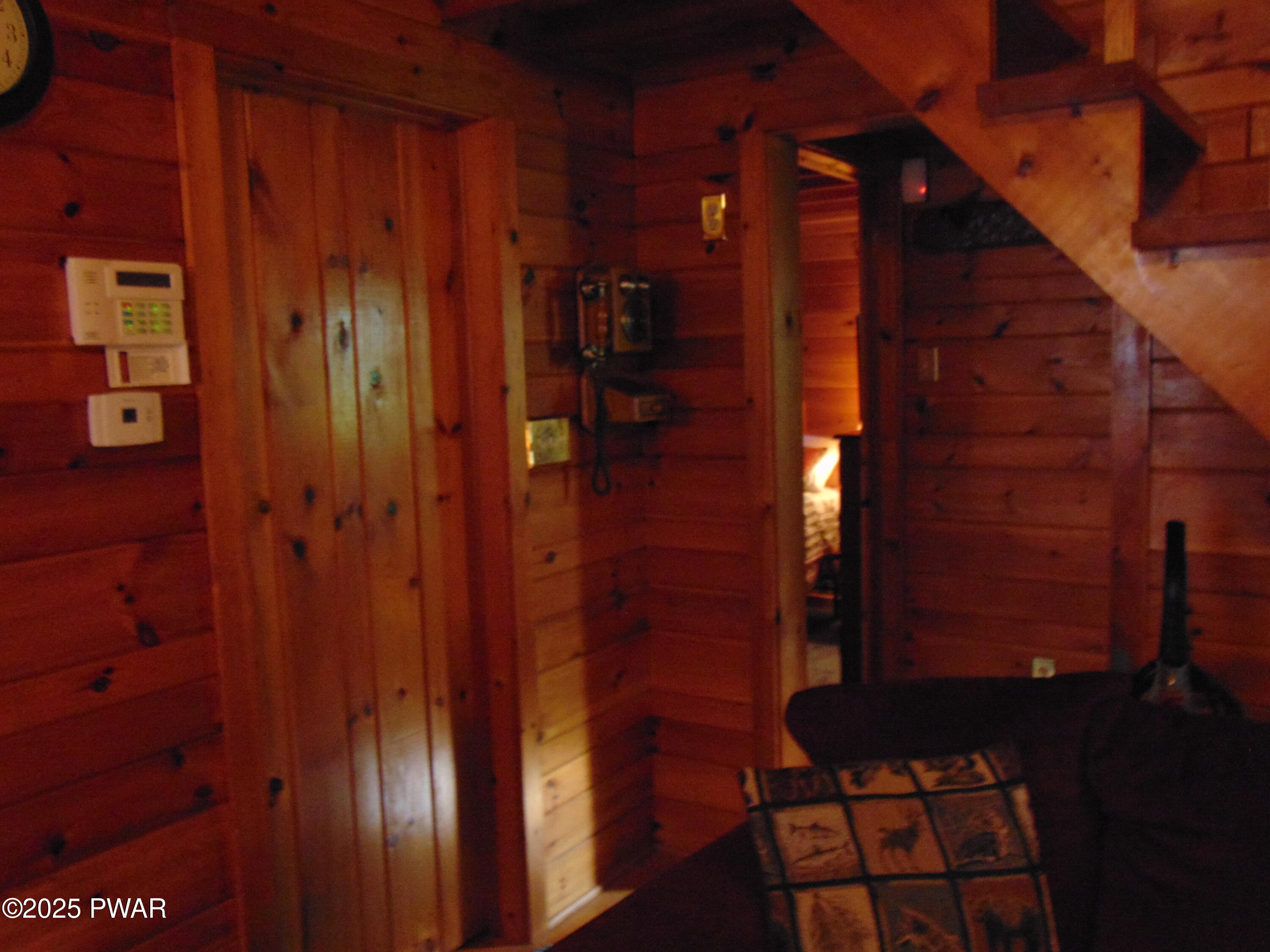 105 Leonard Lane, Paupack, Pennsylvania image 25